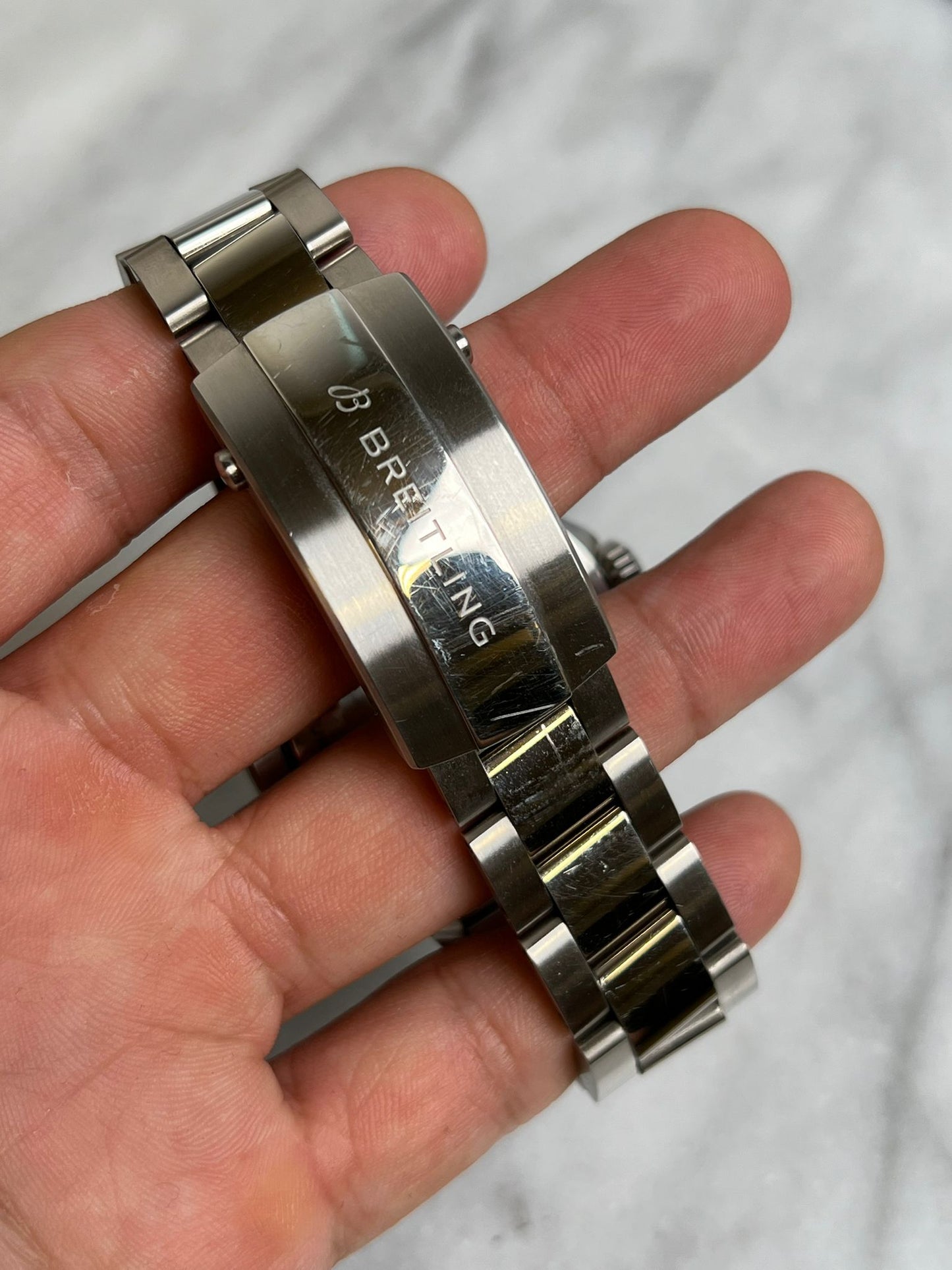 2022 A17376211L2A Super Ocean Turquiose 44mm Preowned Complete