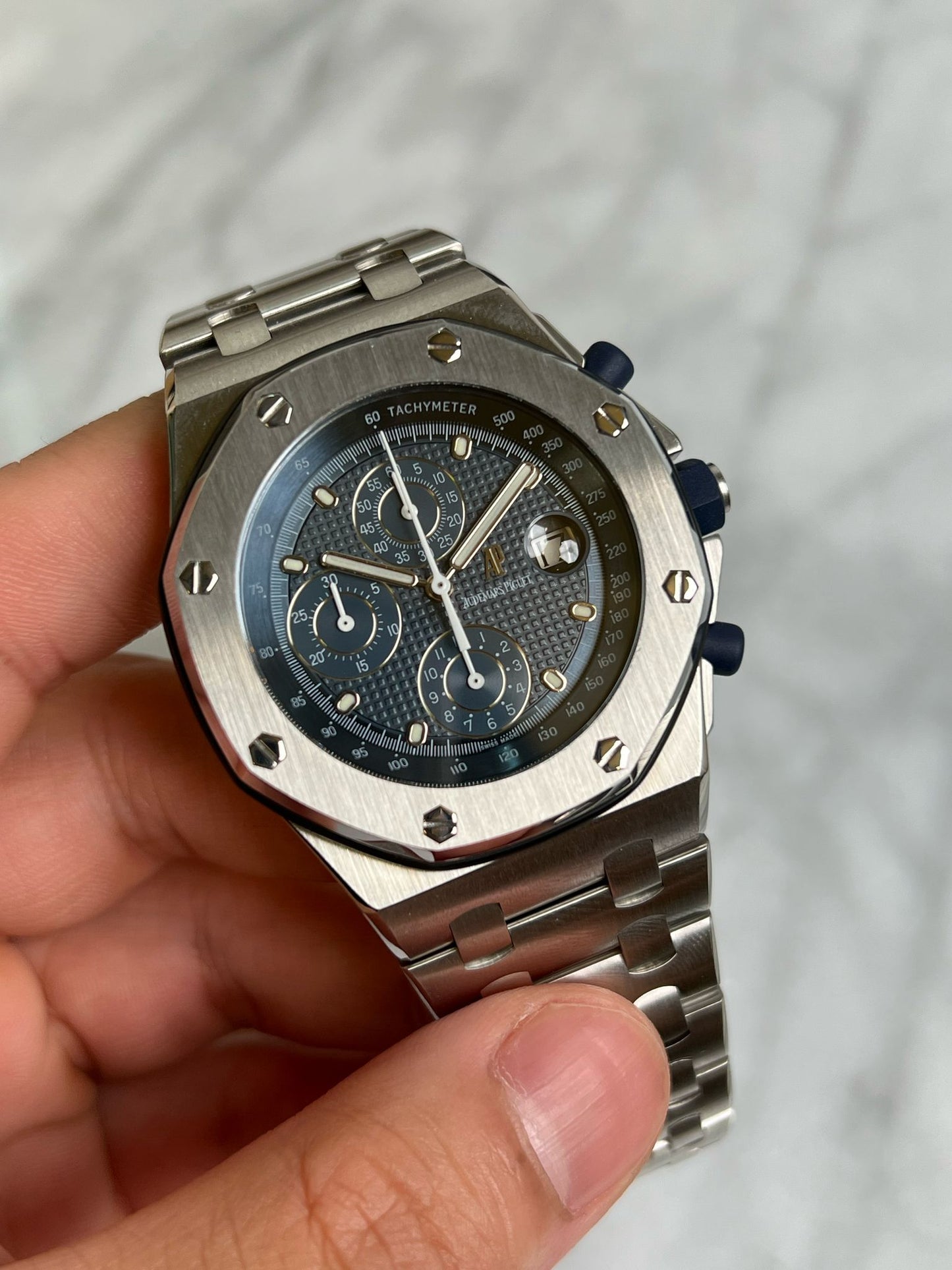 N/A 25721ST.OO.1000ST.01 Blue on Bracelet Preowned Watch Only
