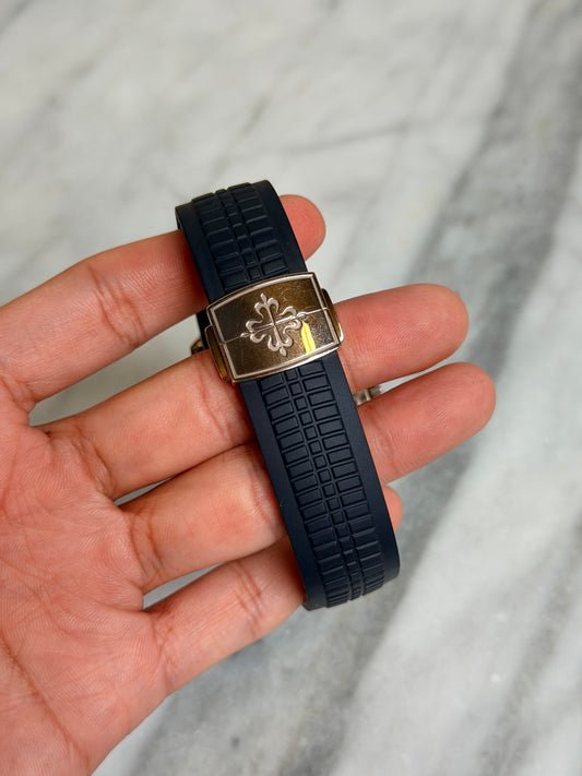 2021 5968G Blue Preowned Complete