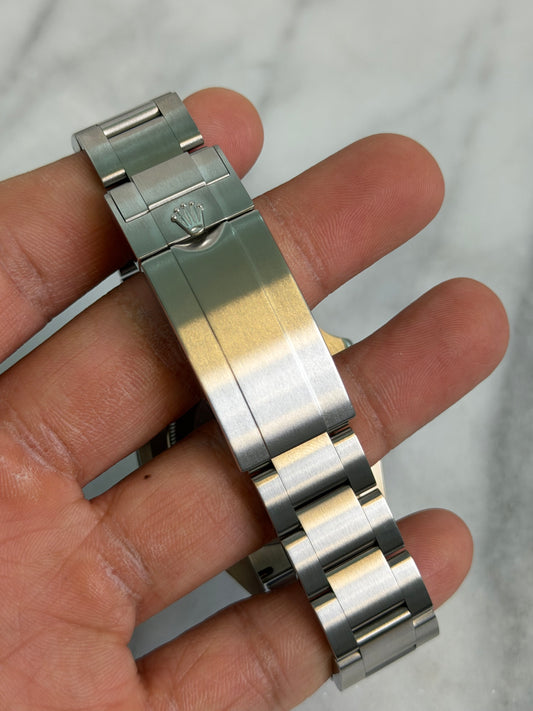 2025 126900 Airking Preowned Good Complete