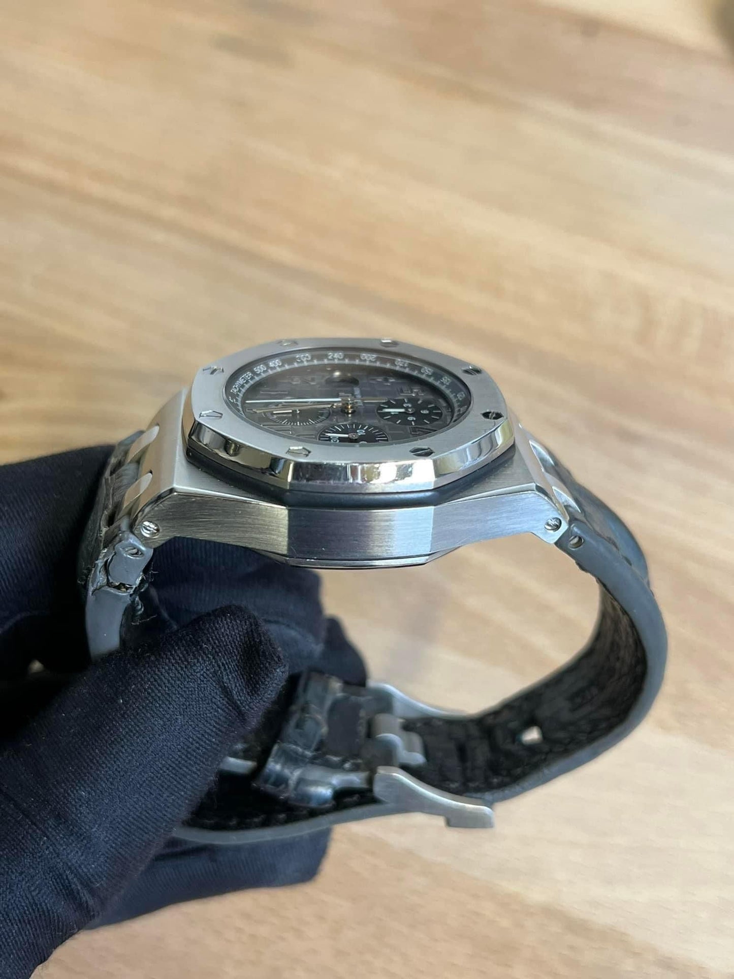 2013 26470ST Elephant Preowned, has Tachymetre Belmish/Needs Service Complete