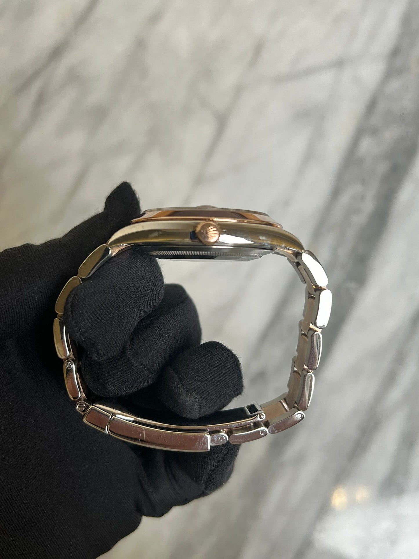 2017 126301G Oyster Choco Diamond Preowned, Bracelet Stretch Complete