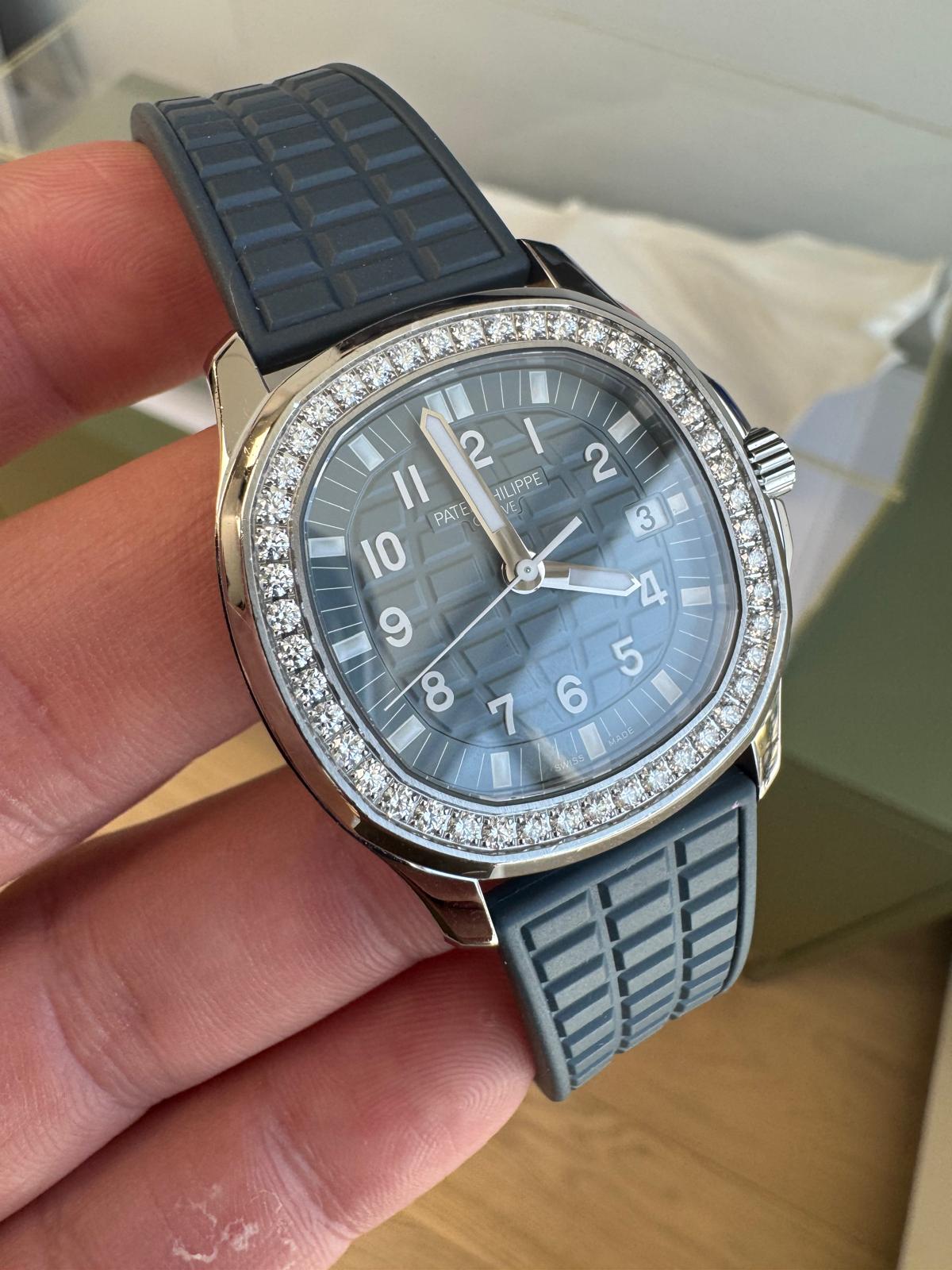 2019 5067A-025 Blue Aquanaut Luce Preowned Complete