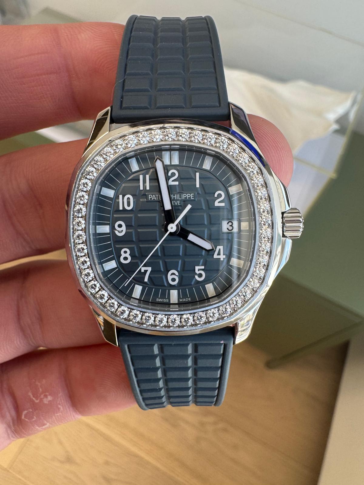 2019 5067A-025 Blue Aquanaut Luce Preowned Complete