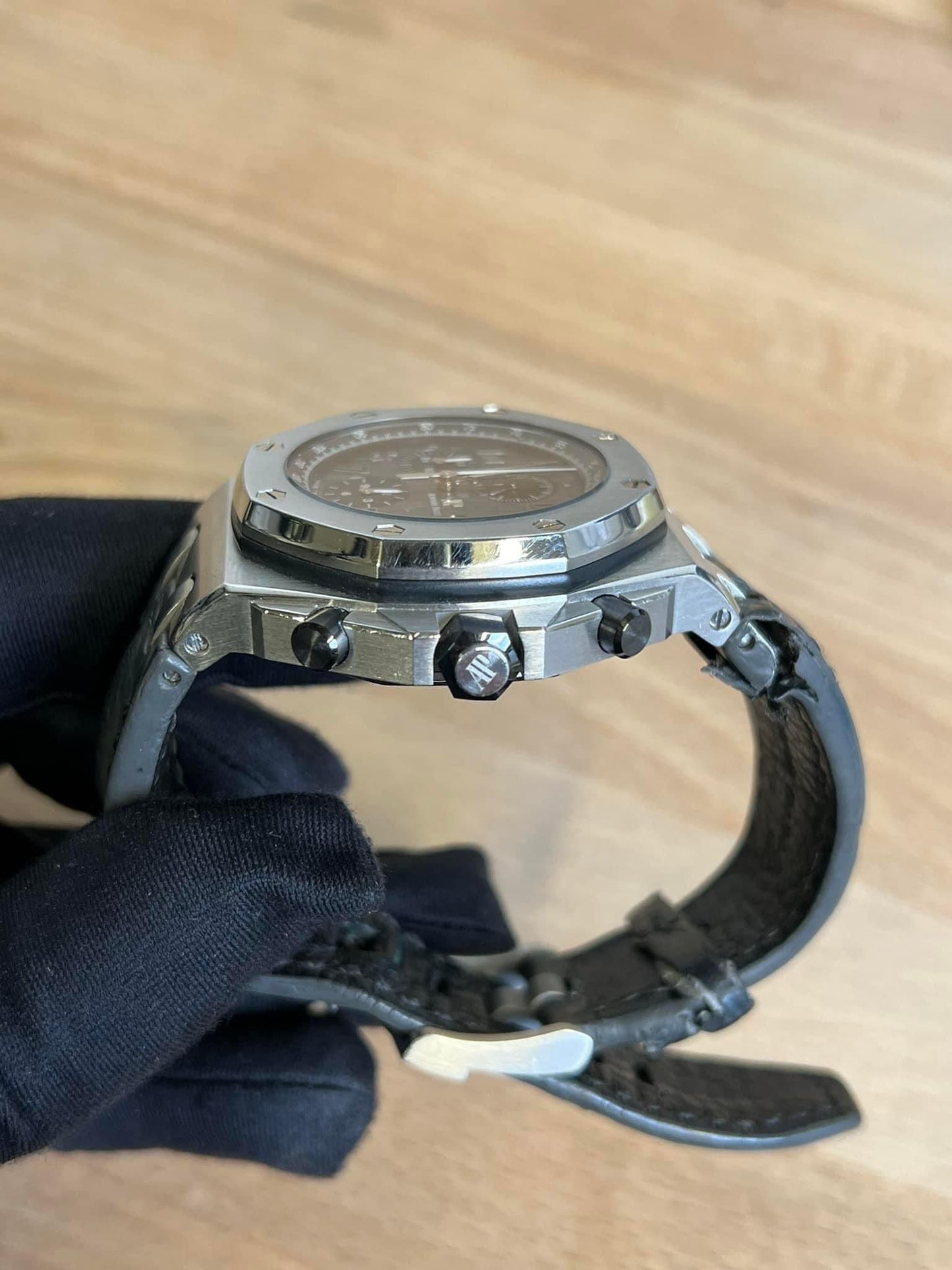 2013 26470ST Elephant Preowned, has Tachymetre Belmish/Needs Service Complete