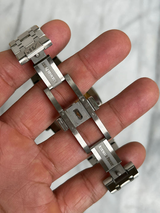 2021 15500ST White Preowned Complete