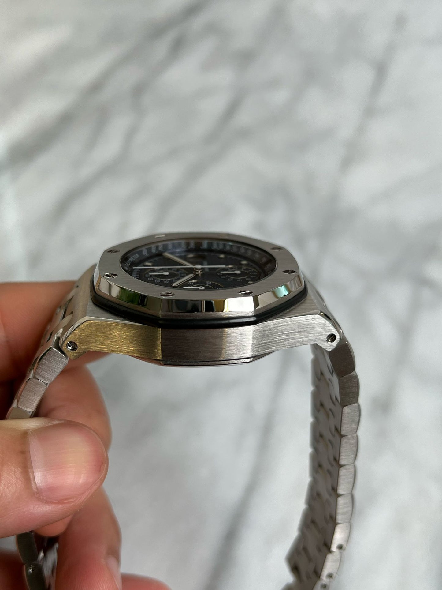 N/A 25721ST.OO.1000ST.01 Blue on Bracelet Preowned Watch Only