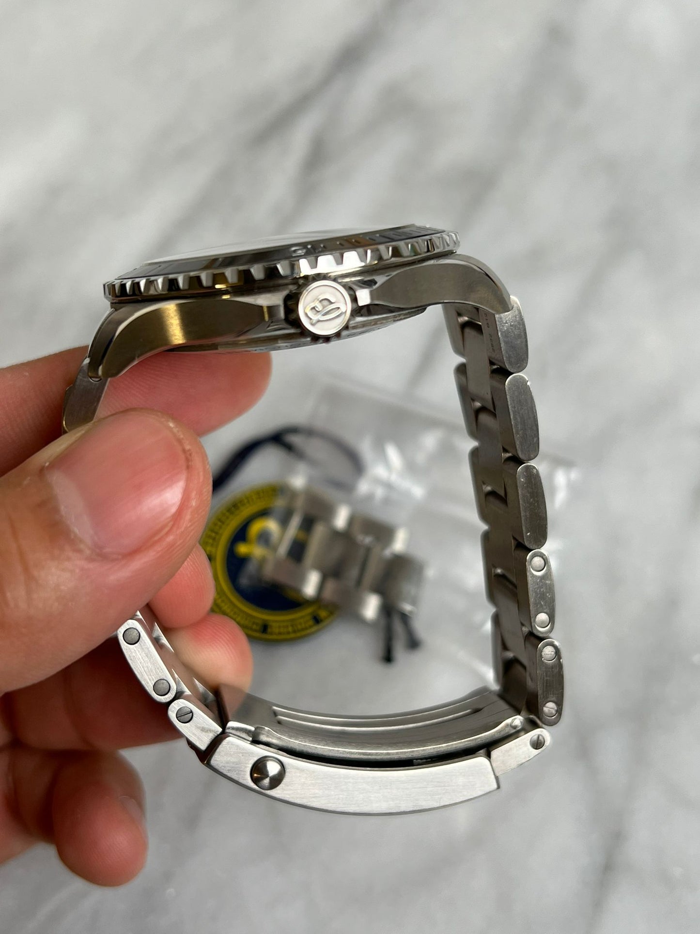2022 A17376211L2A Super Ocean Turquiose 44mm Preowned Complete