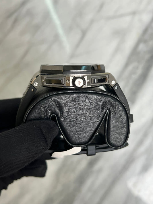 2017 26400IO Grey Titanium Offshore Preowned Complete