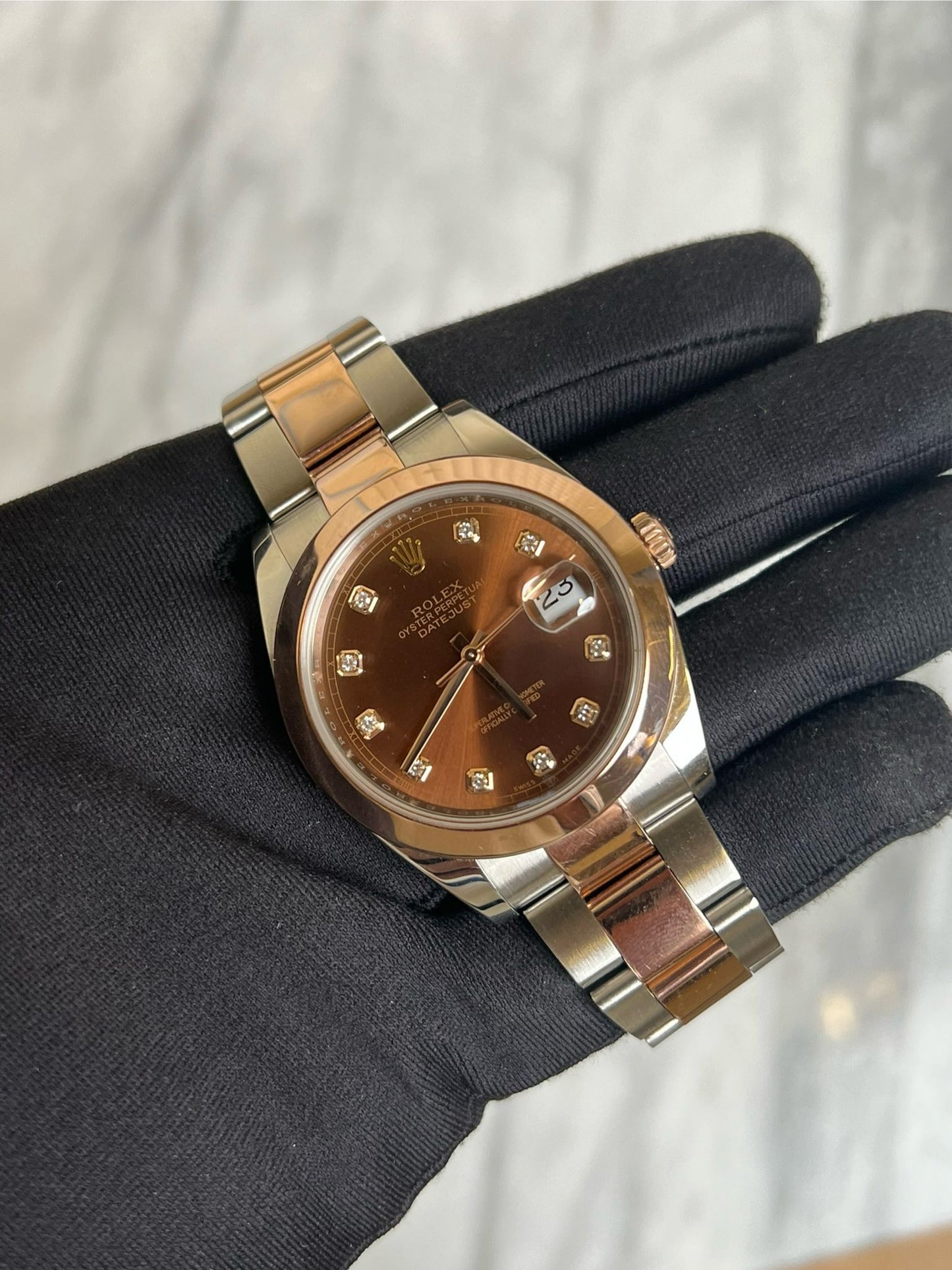 2017 126301G Oyster Choco Diamond Preowned, Bracelet Stretch Complete