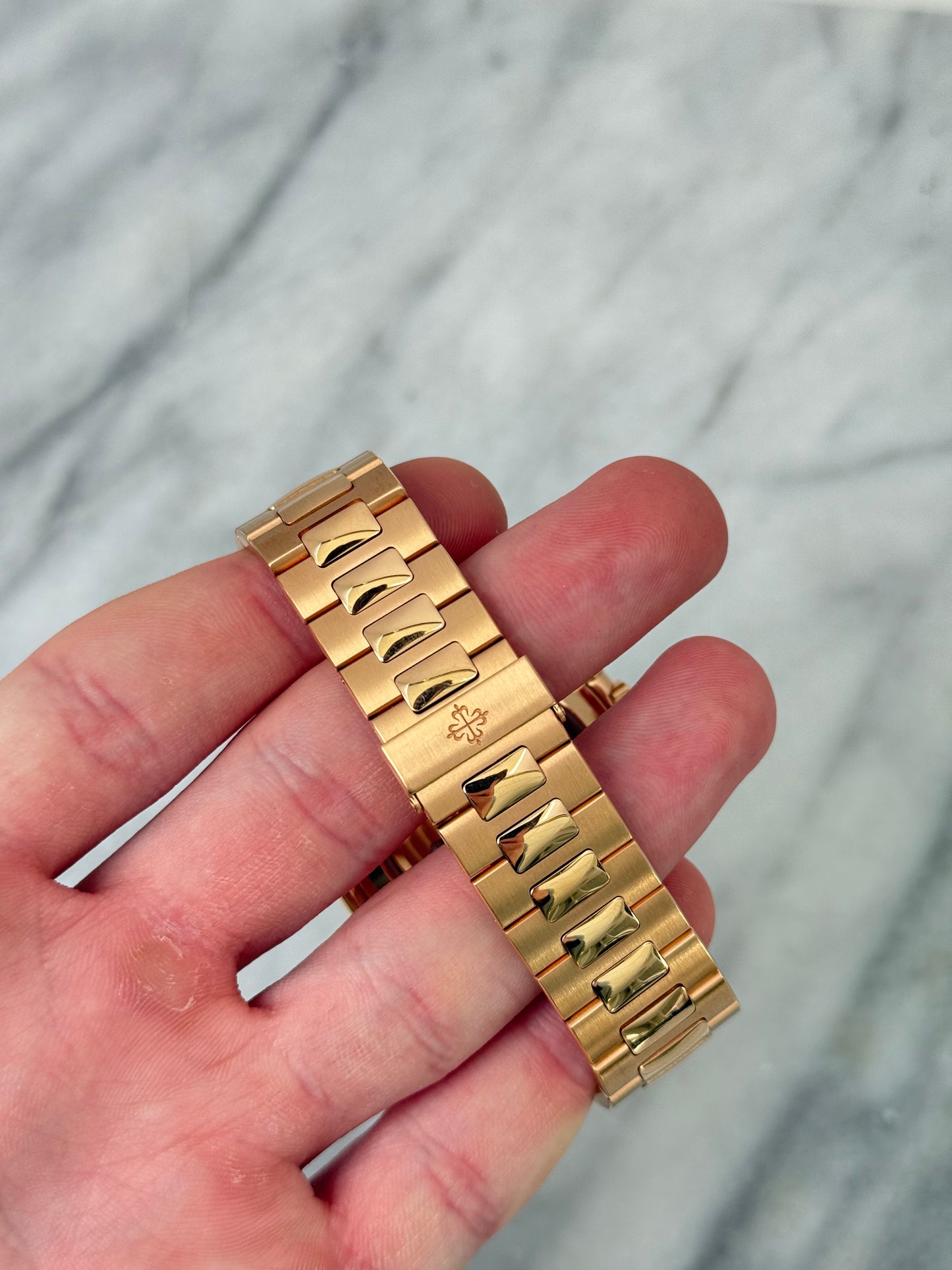 2020 5980/1r Nautilus Like New, Old Buckle Complete