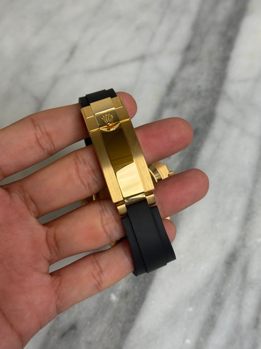 2024 226658 YG YM42, DE Straps Like New, Complete