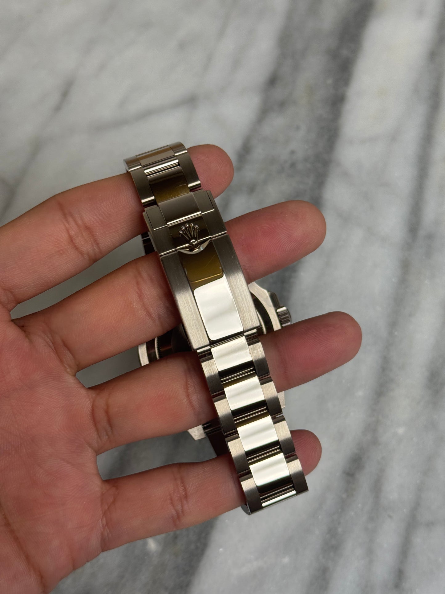 2021 126719BLRO Blue Preowned and Polished Complete w/ White Tag