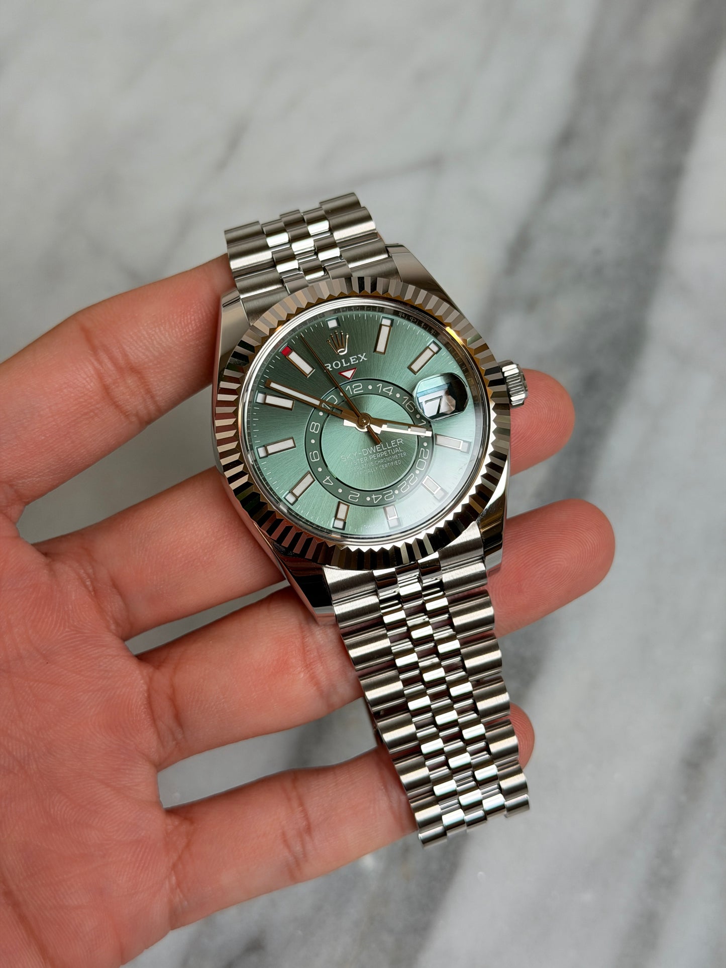 2025 336934 Jubilee Green Sky New Complete w/ White Tag