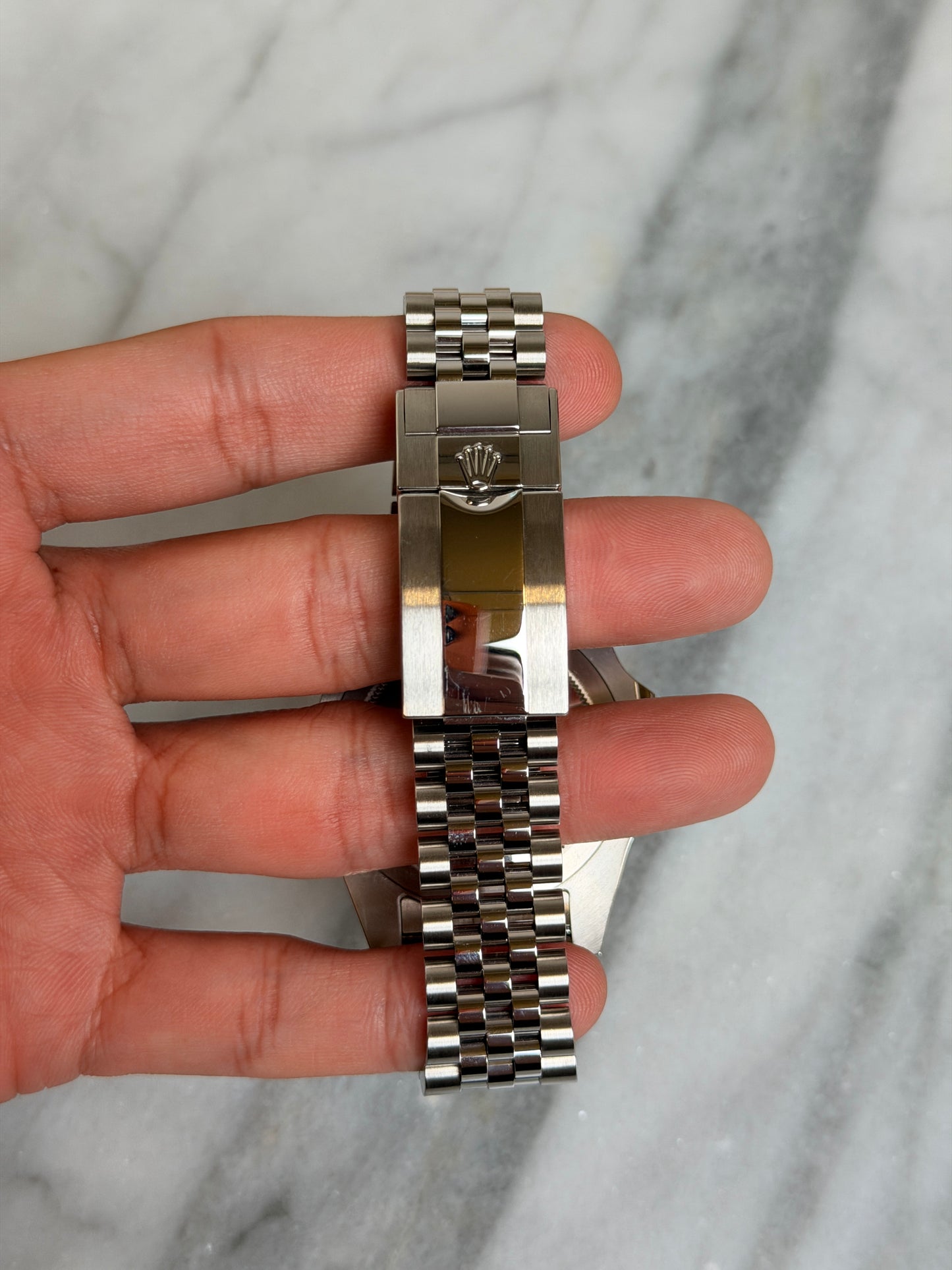 2023 126710BLNR Jubilee Batgirl Preowned Good Complete