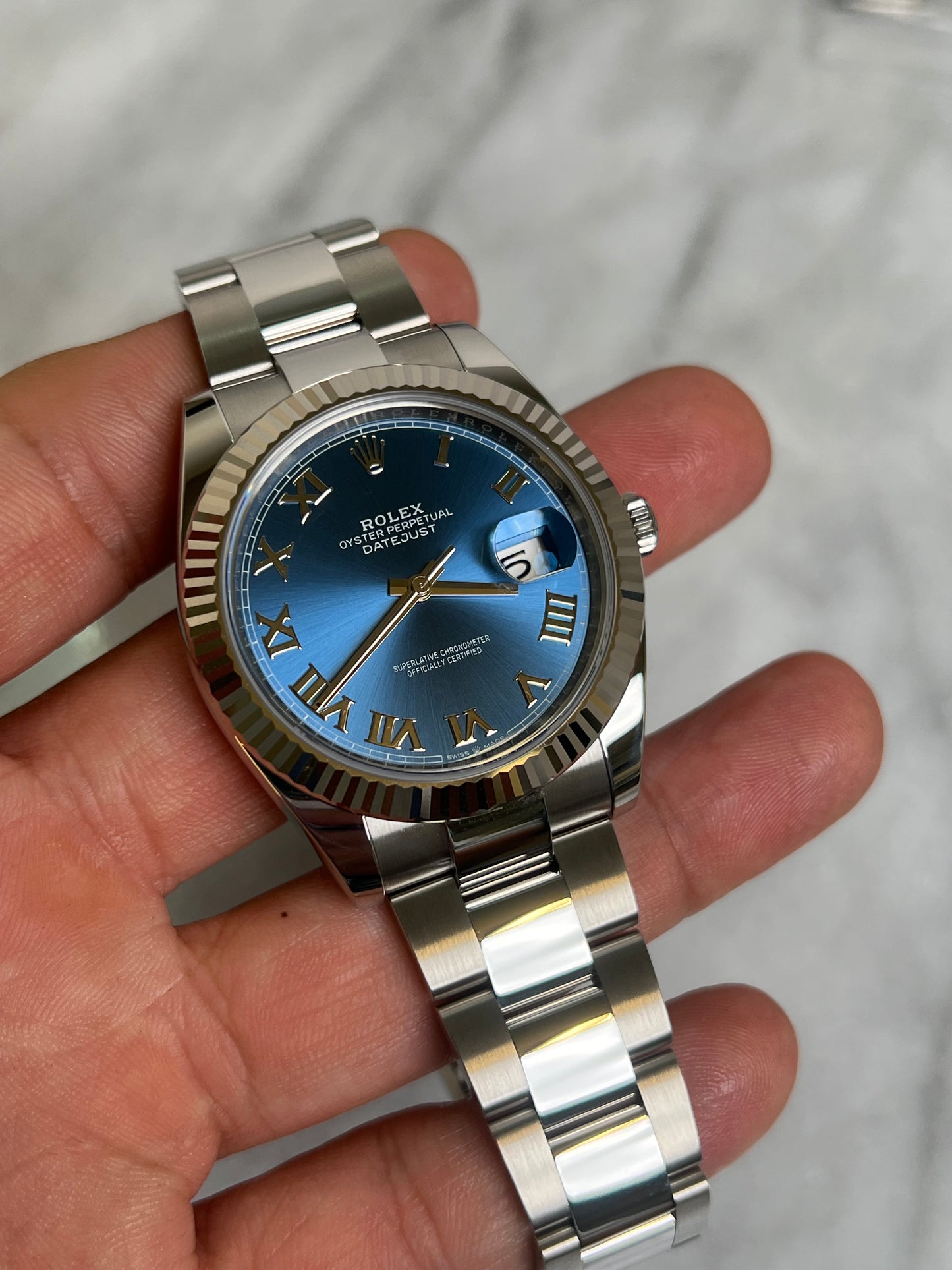 2025 126334 Oyster Blue Roman New Complete