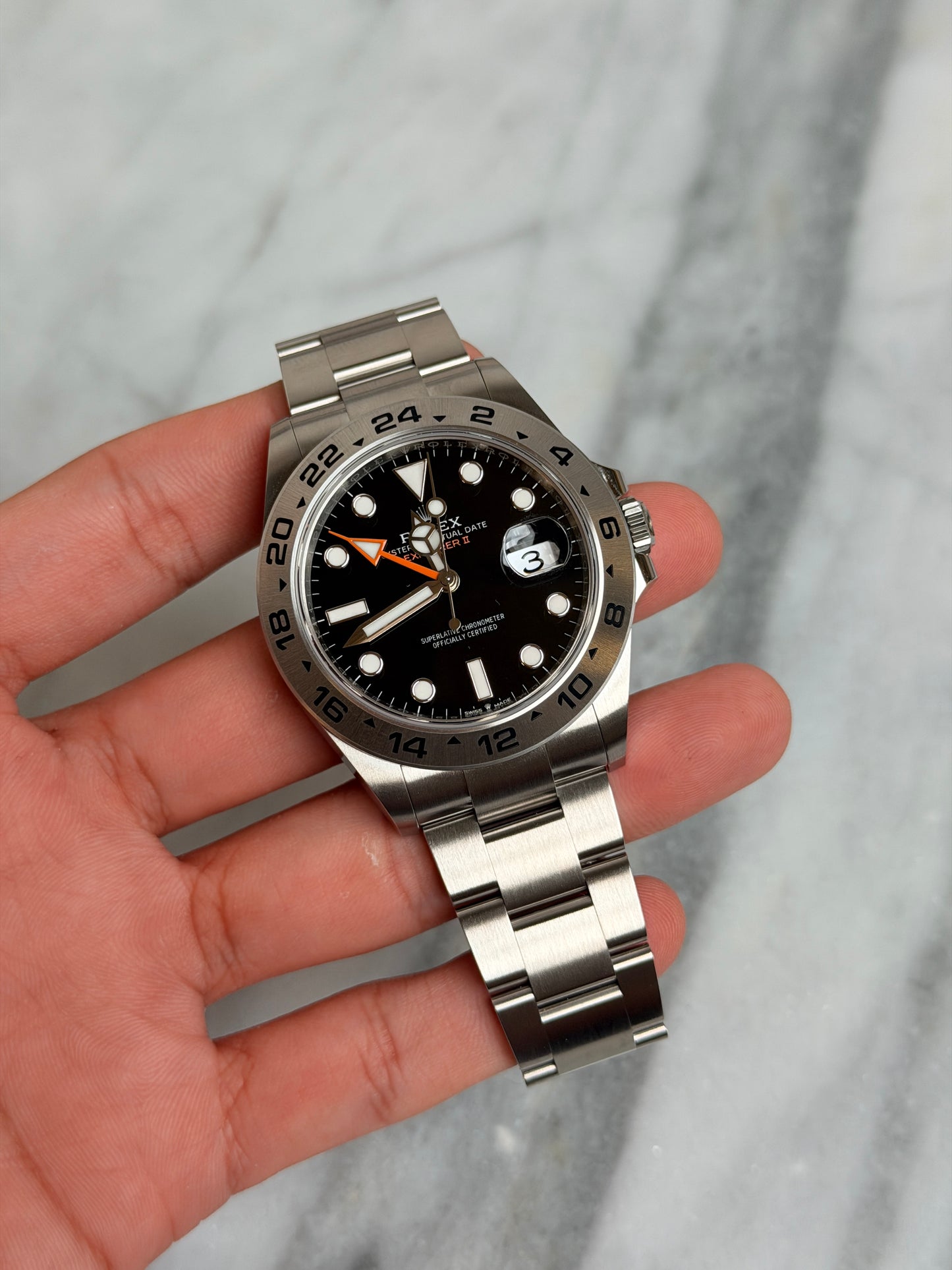 2025 226570 Black New Complete