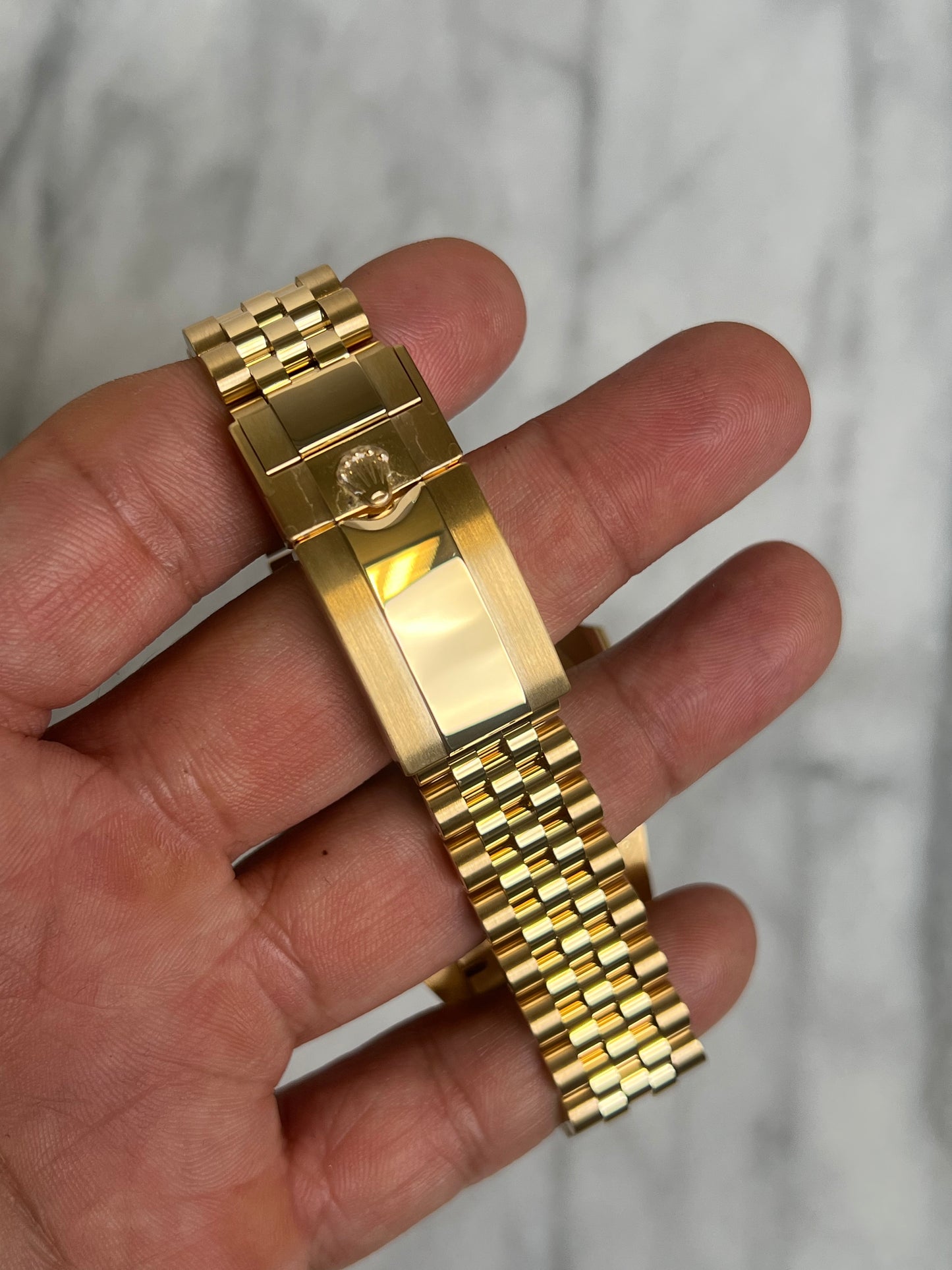 2025 126718GRNR Tiger Iron New Complete w/ White Tag