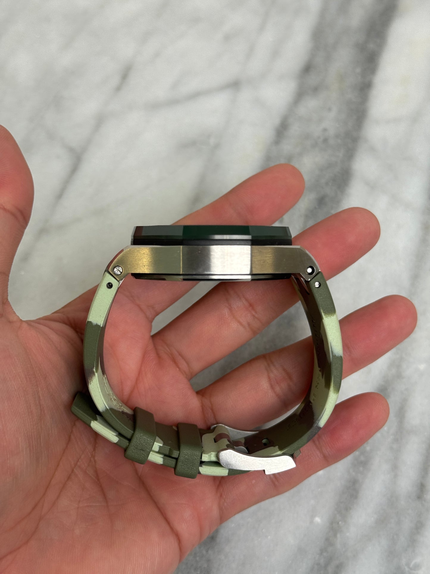 2020 26400SO.OO.A055CA.01 Camo Preowned Complete