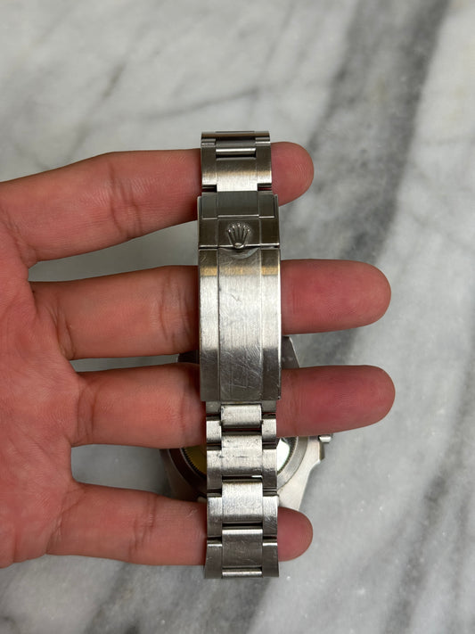 2016 116610LV Hulk Preowned Complete