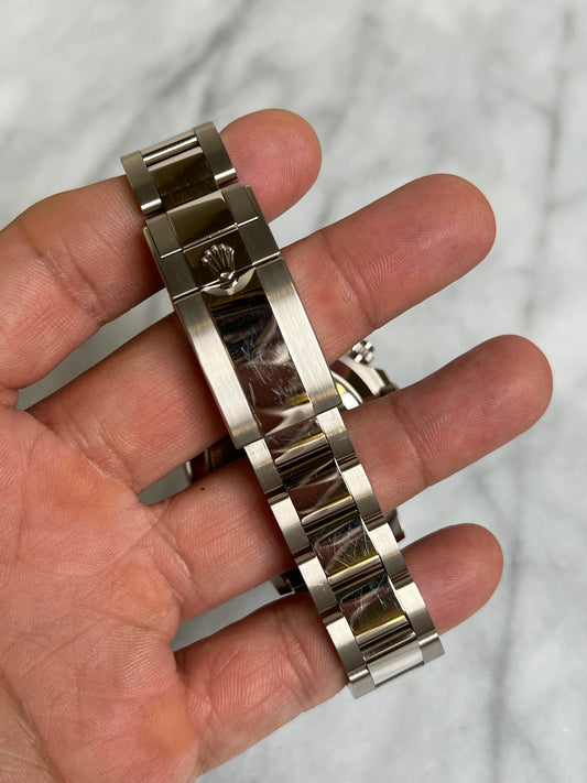 2021 116509 Blue Preowned Complete