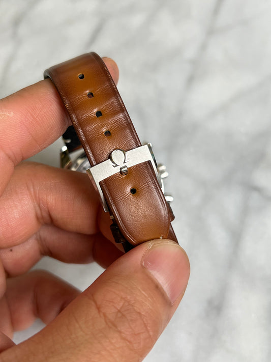 2025 33212415101001 Speedmaster SS Chronograph Black Dial on Brown Leather Strap New Complete