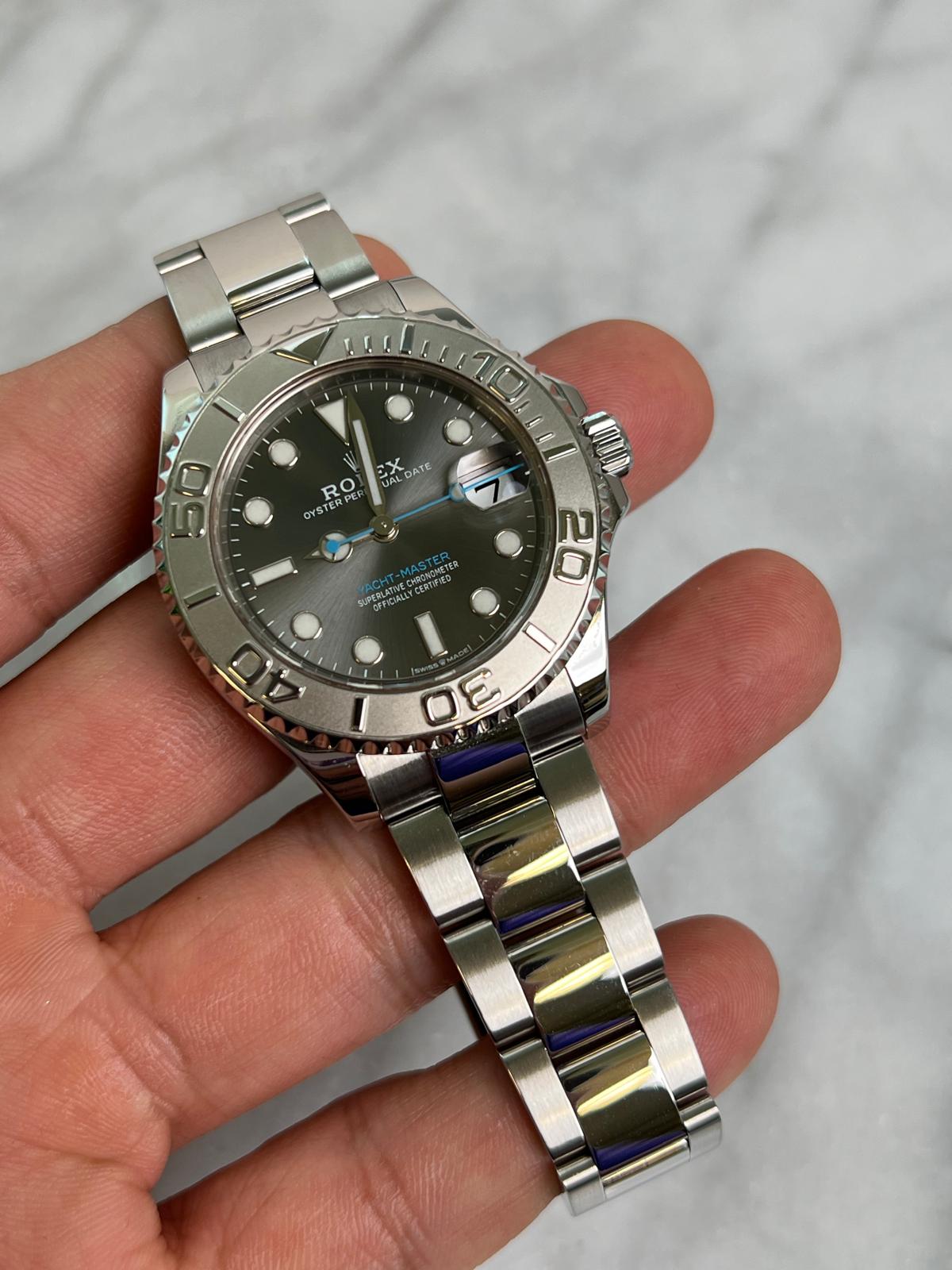 2020 268622 YM37 Preowned Complete