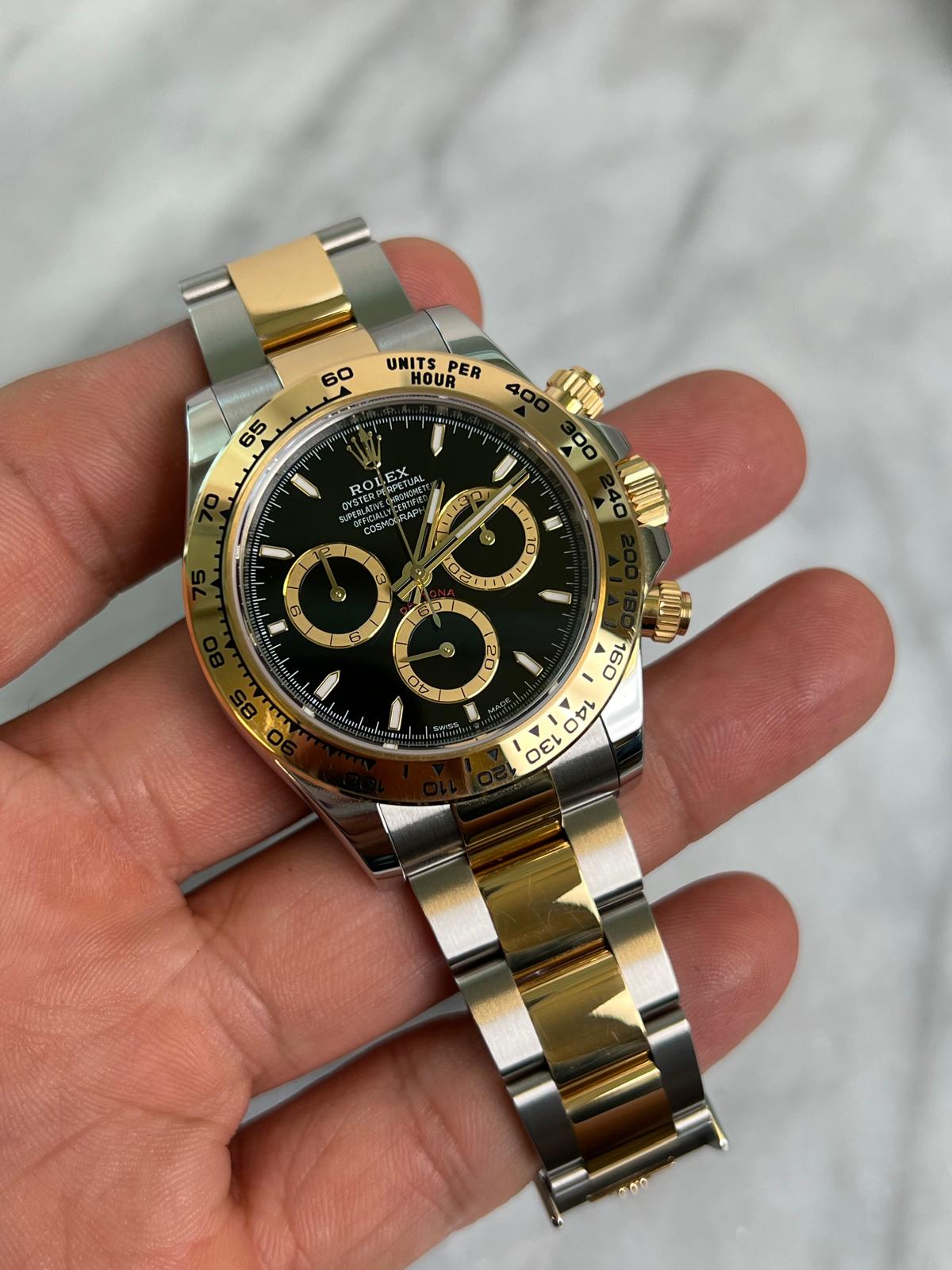 2024 126503 Black Preowned Good Complete