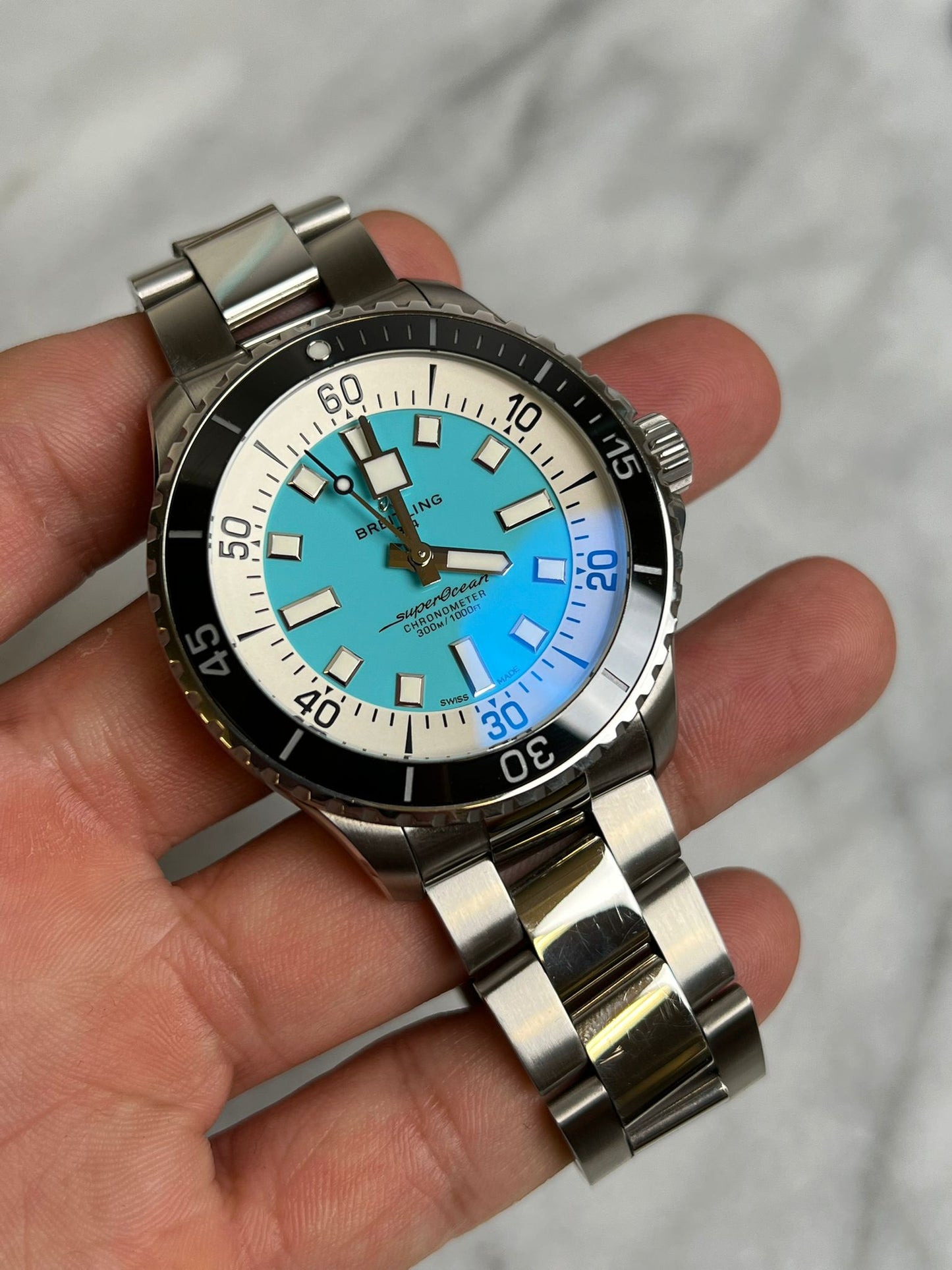 2022 A17376211L2A Super Ocean Turquiose 44mm Preowned Complete