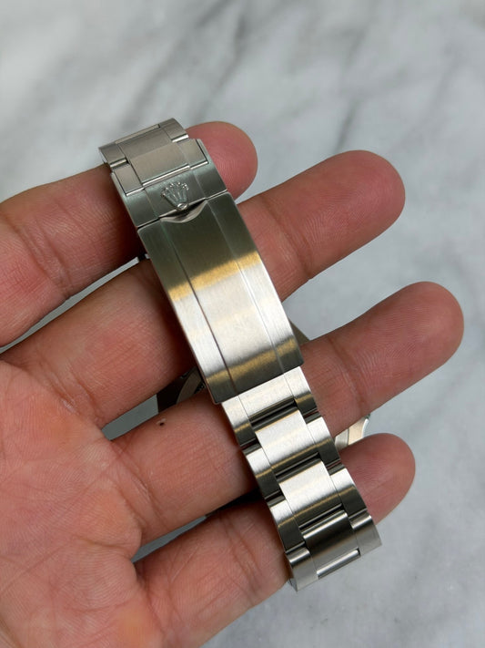 Rolex 2012 116610LV Hulk Preowned and Polished Complete w/ White Tag 14431