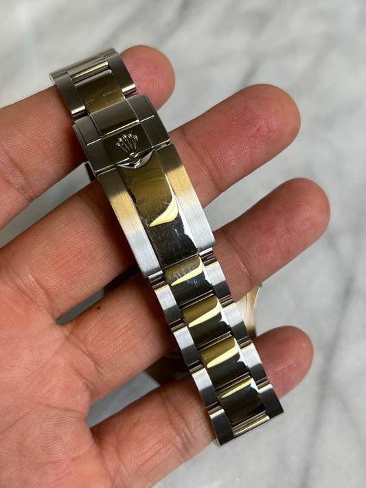 Rolex 2022 126622 Rhodium Preowned, Bezel Scuffed Complete 14118