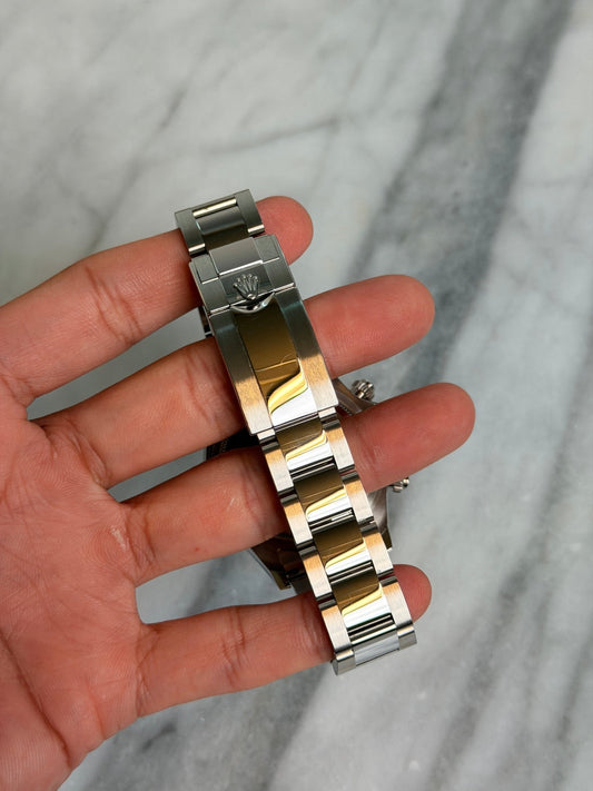 Rolex 2024 126500LN Panda Preowned Complete 14596