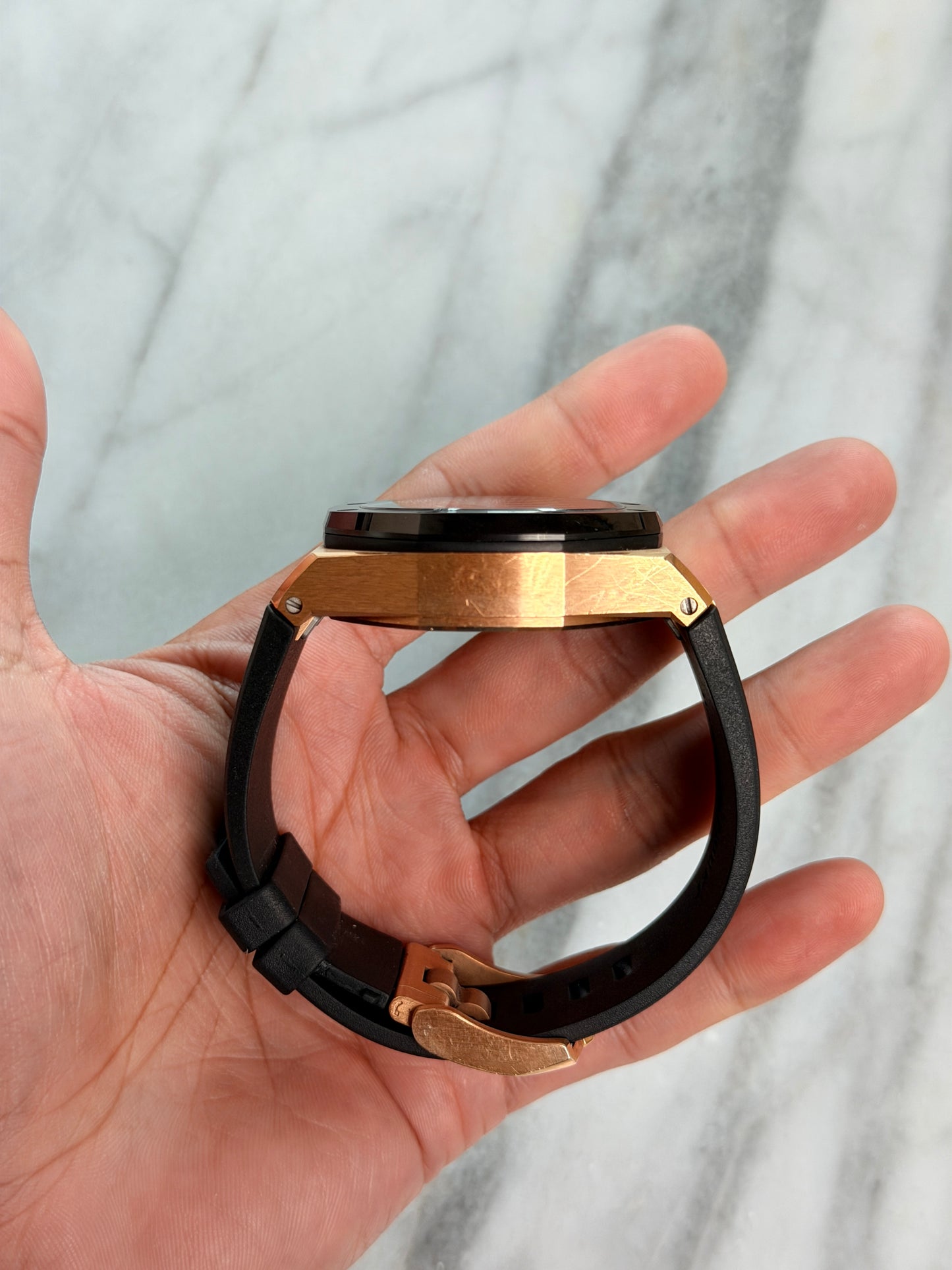 2021 26420RO Offshore 43mm Preowned Complete