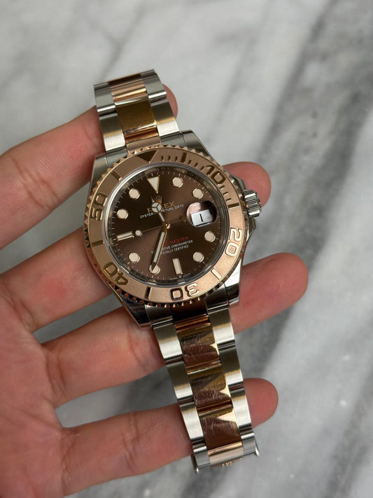 2020 126621 Choco Preowned Complete