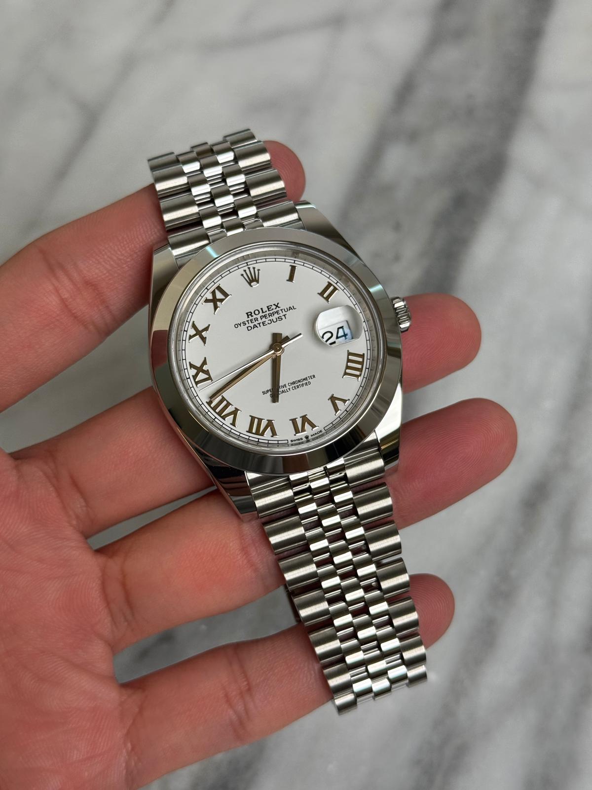 2024 126300 Jubilee White Roman New Complete