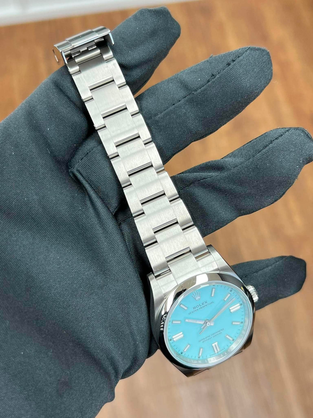 2024 126000 Tiffany OP36 Preowned Good Complete w/ White Tag