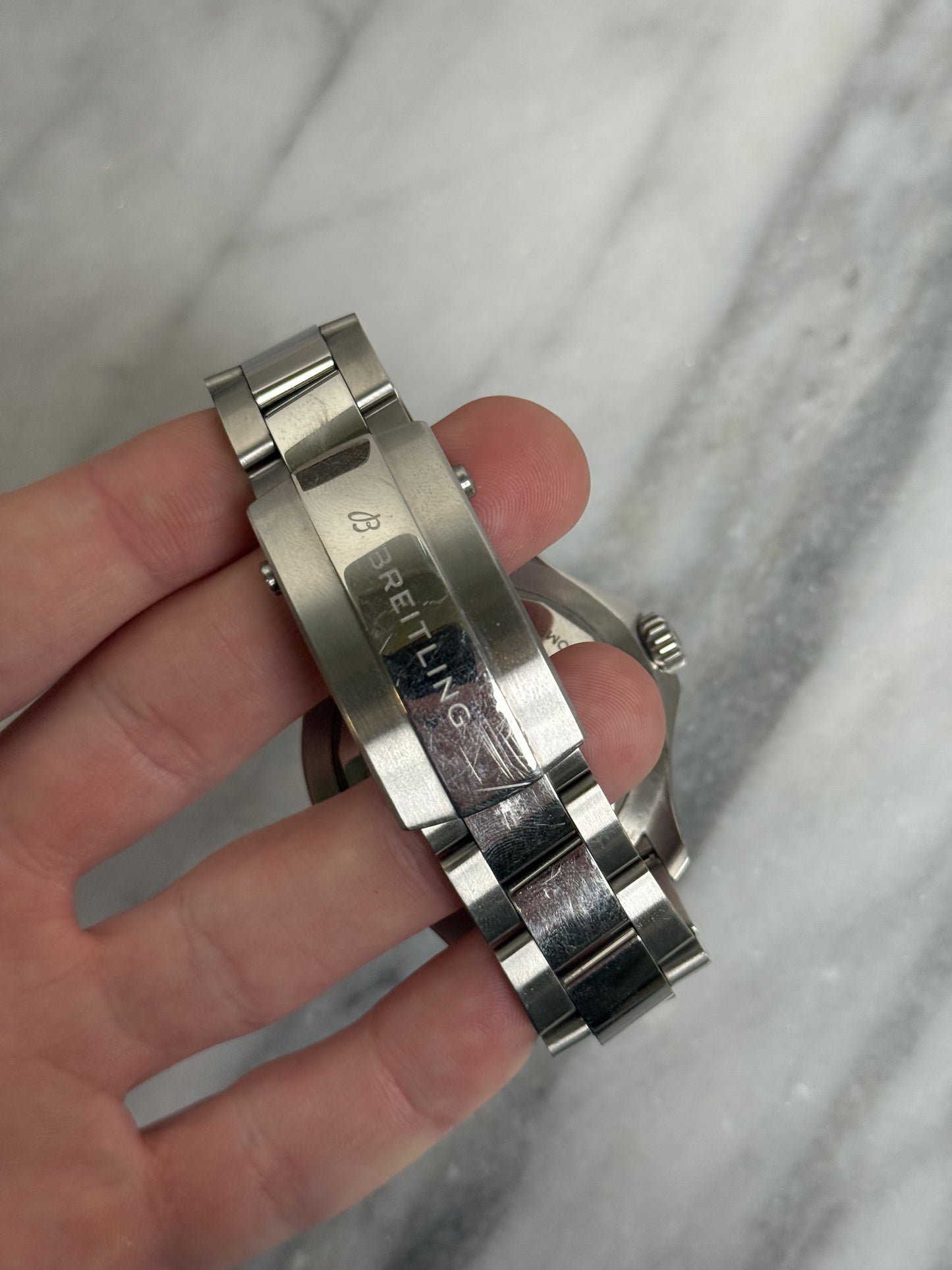 2022 A17376211L2A Super Ocean Turquiose 44mm Preowned Complete