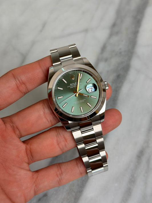 2026 126300 Oyster Green Index New Complete w/ White Tag