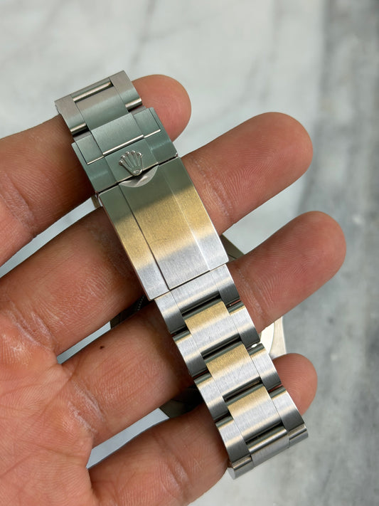 2018 116610LV Hulk Preowned and Polished Complete