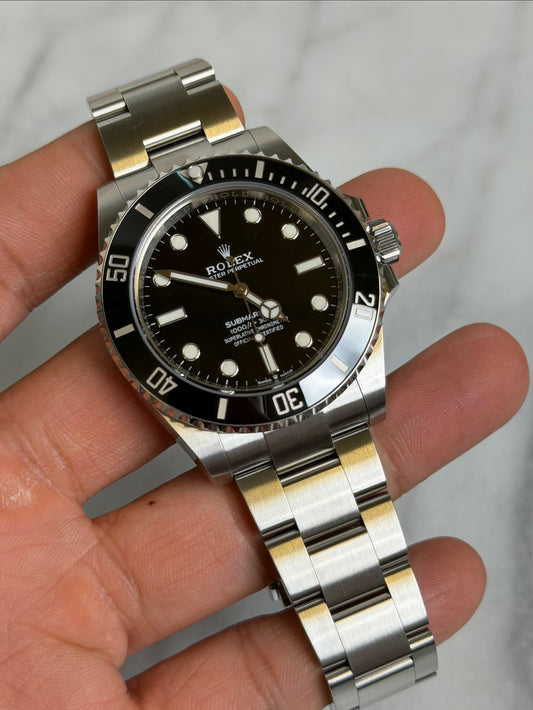 2023 124060 No Date Preowned Good Complete