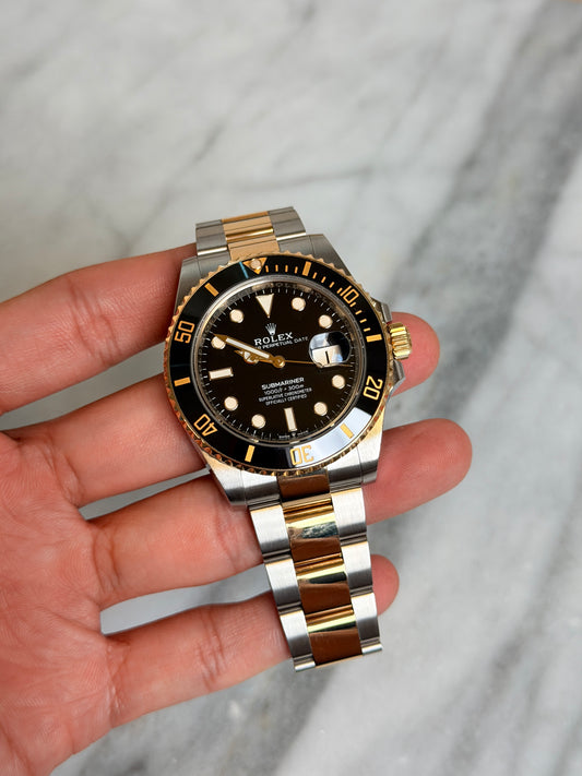 2021 126613LN Black Preowned Good Complete