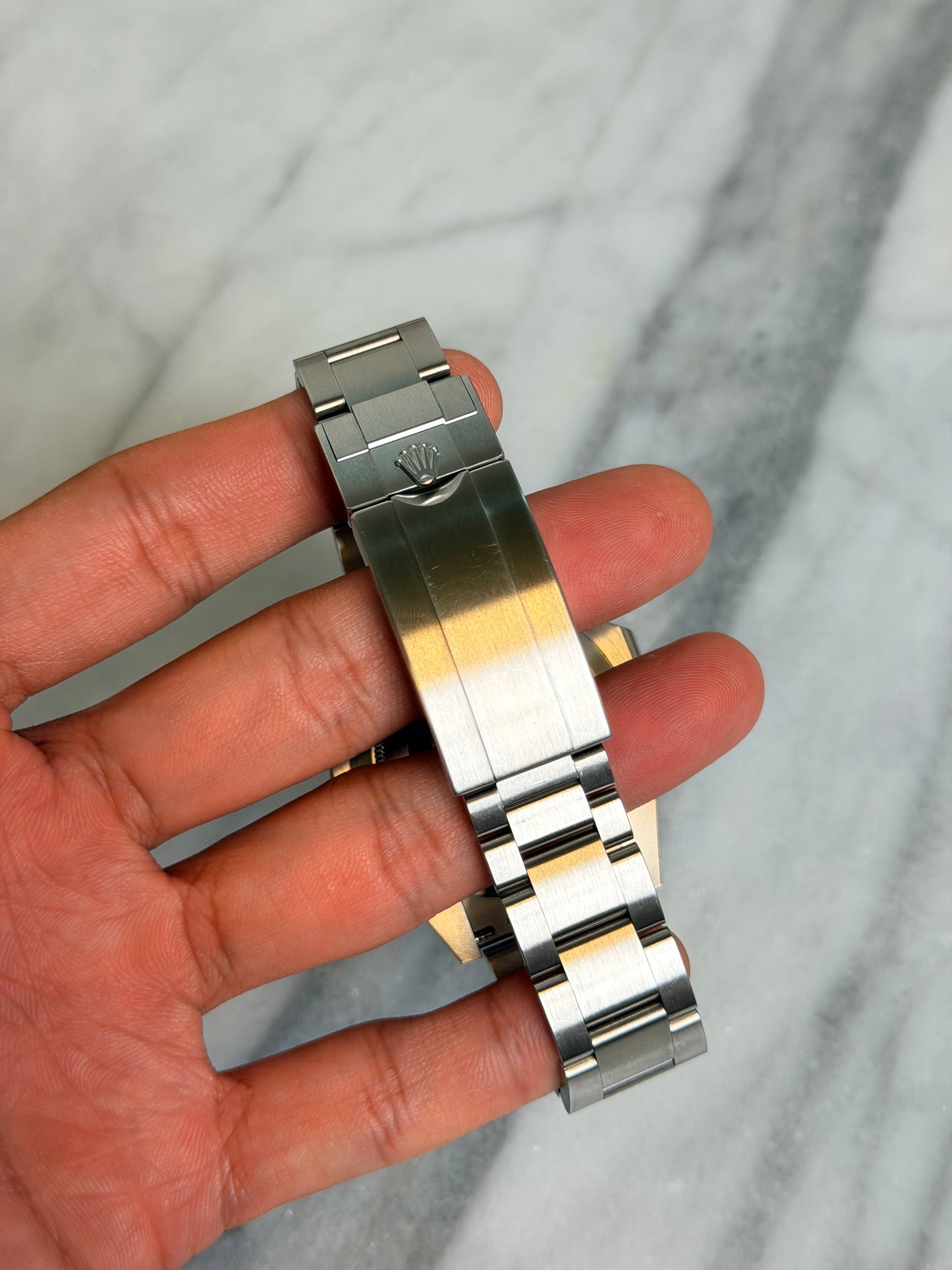 2022 126610LN Sub Date Preowned Complete