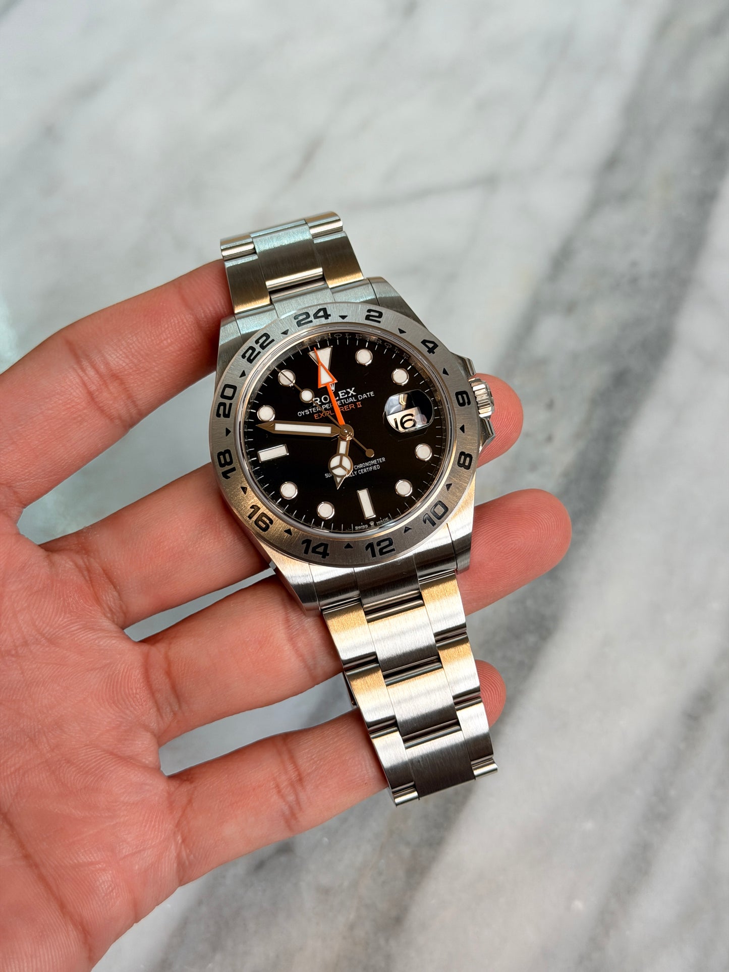 2022 226570 Black Preowned and Polished Complete w/ White Tag