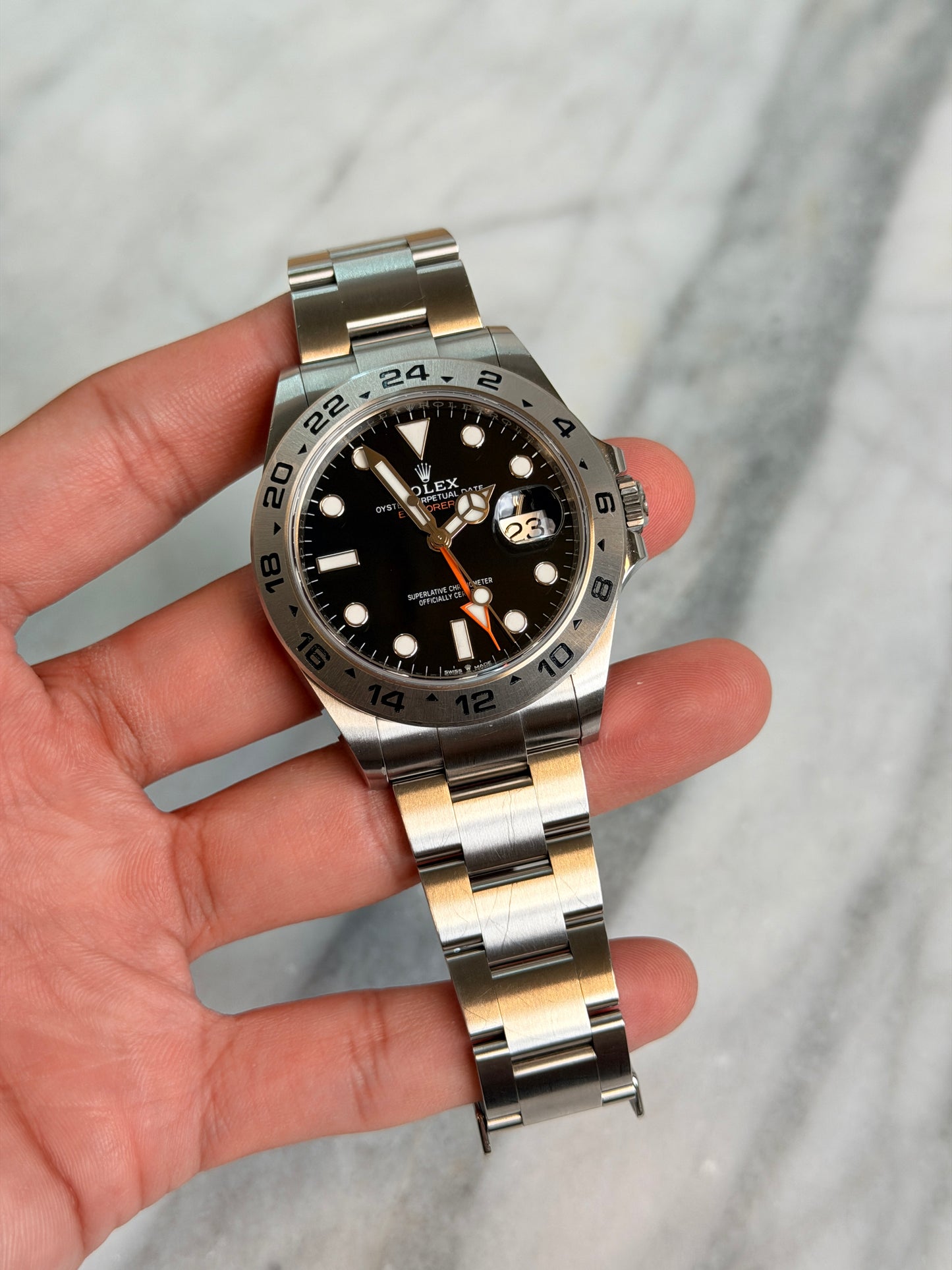 2024 226570 Black Preowned Complete