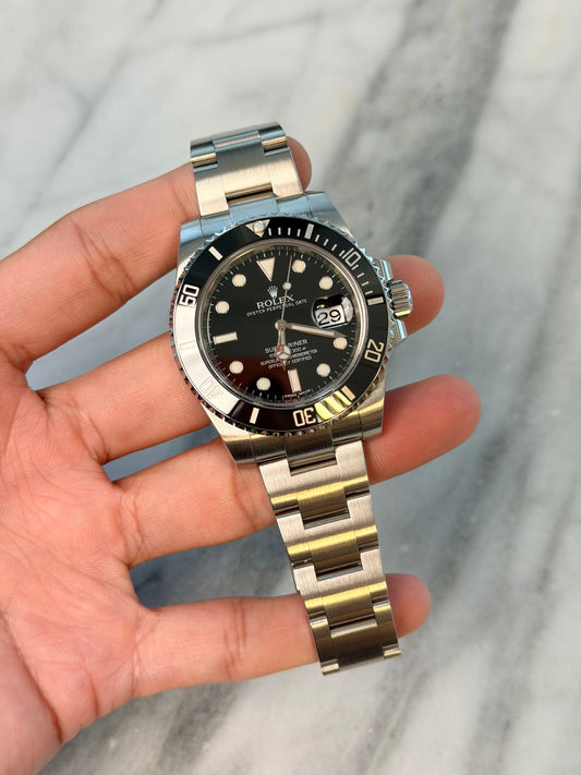 2015 116610LN Sub Date Preowned and Polished Complete