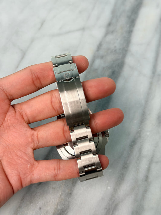 2017 116610LV Hulk Preowned and Polished Complete