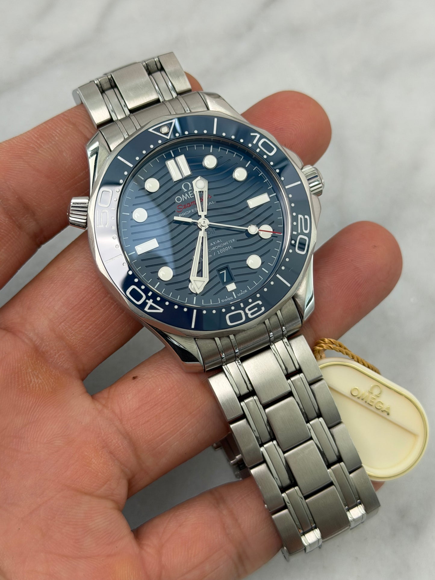 2019 210.30.42.20 Blue Seamaster 300 Preowned Complete