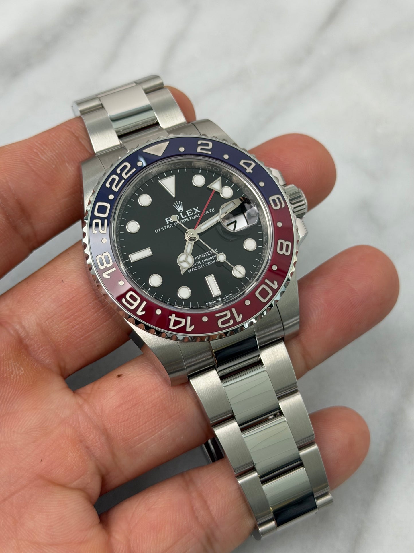2025 126710BLRO Oyster Pepsi Preowned Good Complete