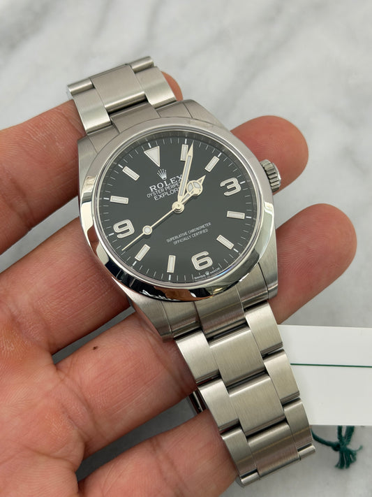2025 224270 Explorer 40 Preowned and Polished Complete w/ White Tag
