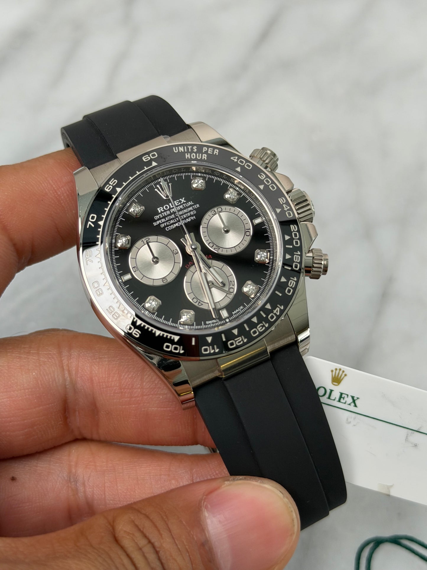 2025 126519G Black Diamond Preowned Good Complete w/ White Tag